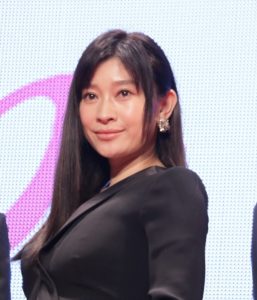 篠原涼子の再婚説｜お相手の条件が意外？お相手は誰でいつから？